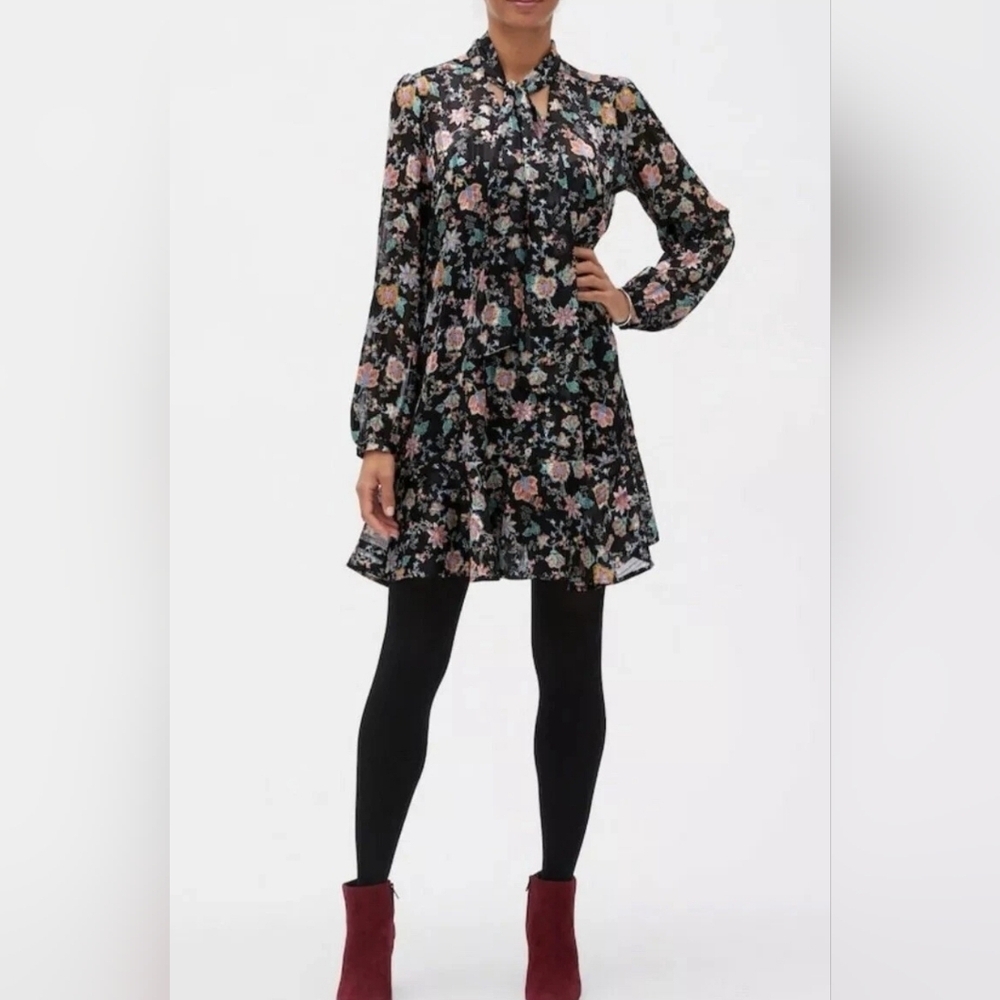 Banana Republic Floral Long Sleeve Ruffled Hem Shift Dress with Tie Neckline S